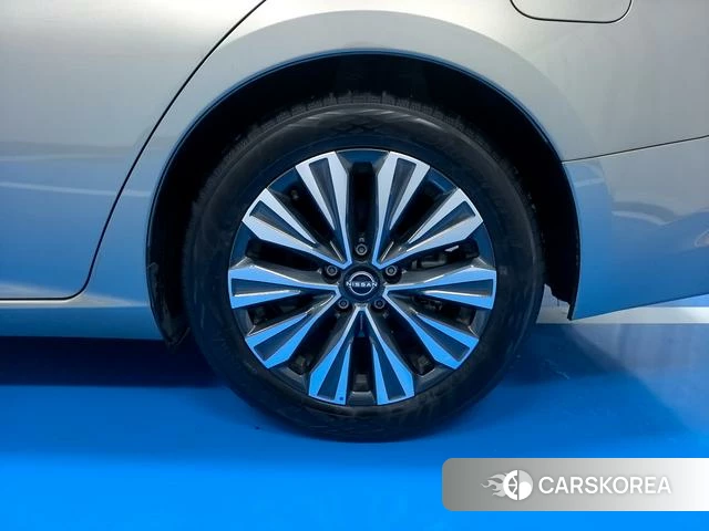 Nissan Teana id 4212945 из Китая 11
