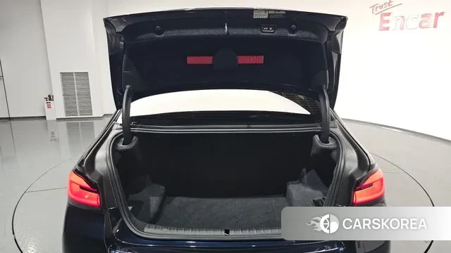 BMW 5 Series (G30) id 3059362 из Кореи 11