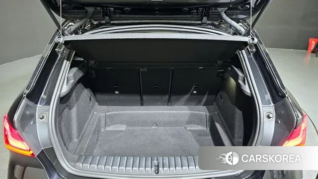 BMW 1 Series (F40) id 2985955 из Кореи 11