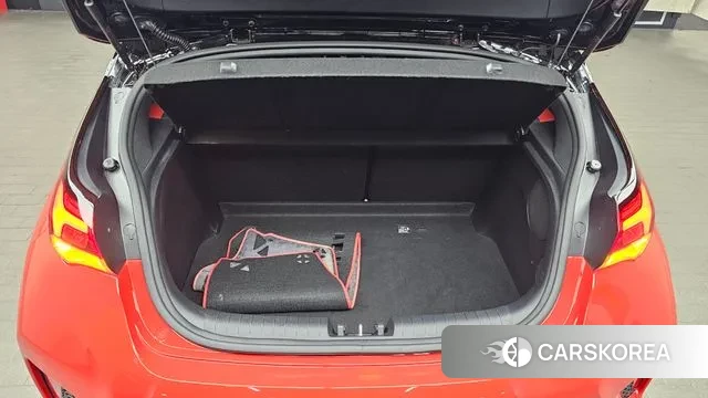 Hyundai Veloster (JS) id 3008903 из Кореи 11