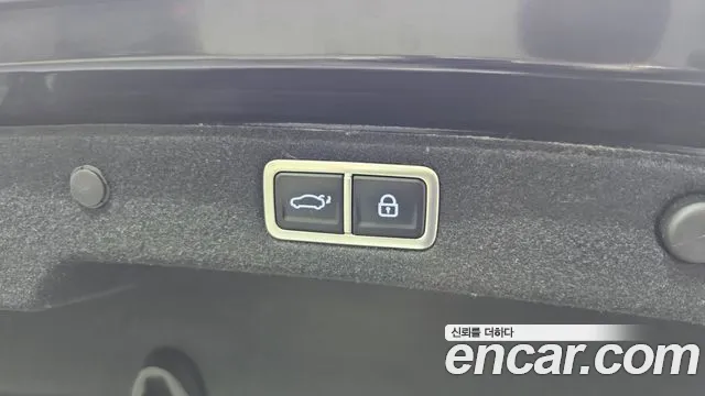 Hyundai Grandeur (GN7) id 2739459 из Кореи 11