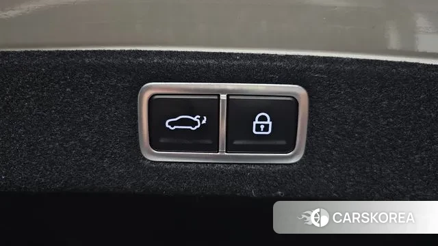 Hyundai Grandeur (GN7) id 3002530 из Кореи 11