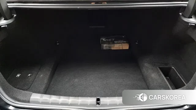 BMW 7 Series (G70) id 3659083 из Кореи 11