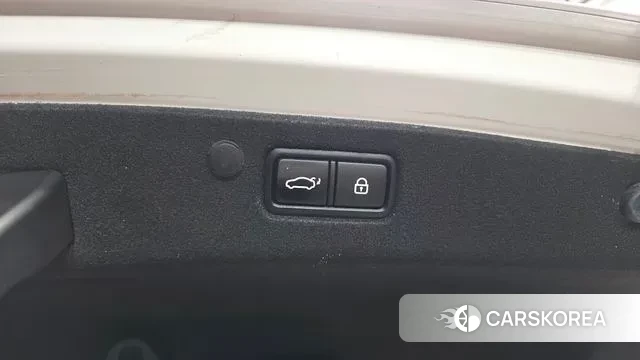 Hyundai The New Grandeur IG Hybrid id 3588002 из Кореи 11