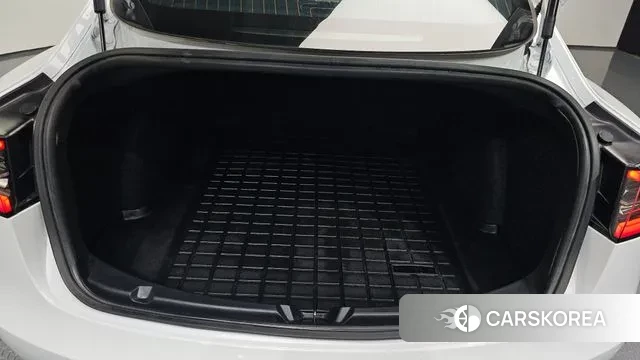 Tesla Model 3 id 3718152 из Кореи 11