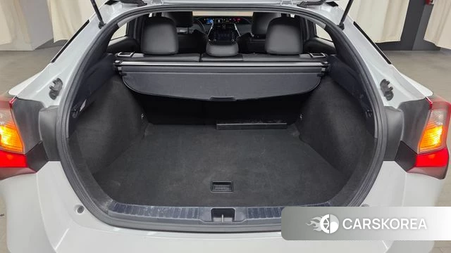 Toyota Prius 4th Generation id 4283814 из Кореи 11