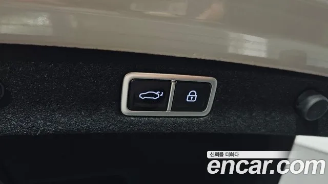 Hyundai Grandeur Hybrid (GN7) id 2934977 из Кореи 11