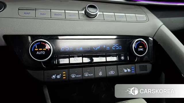 Hyundai Avante (CN7) id 3736409 из Кореи 11