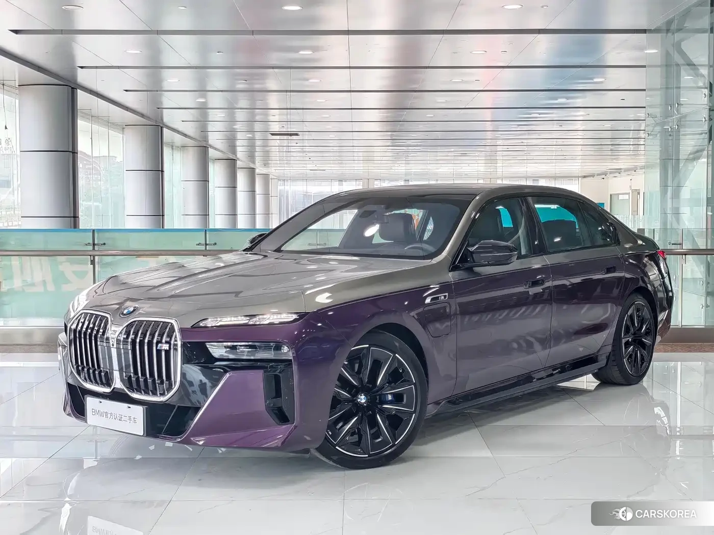 BMW M760Le id 4664485 из Китая 11
