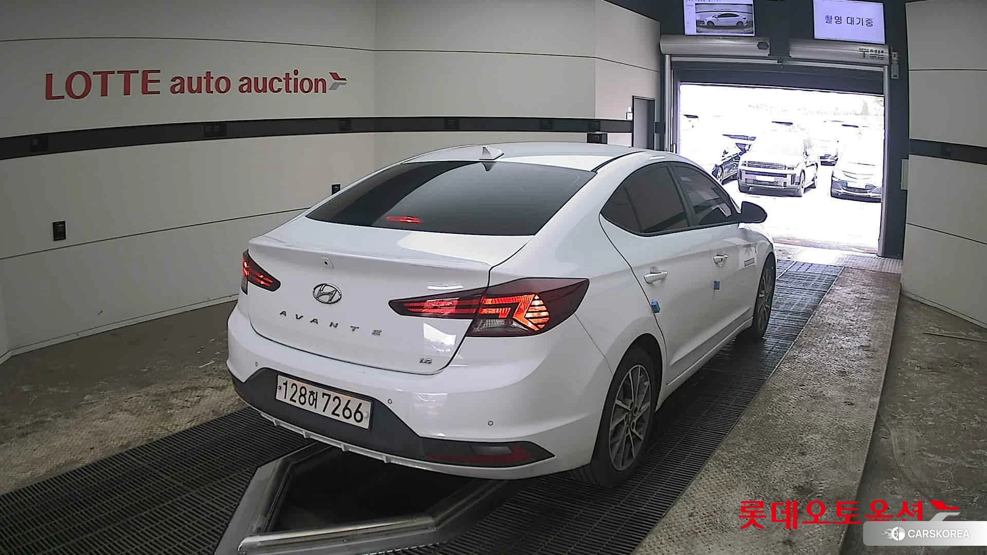 Hyundai Avante id 3875691 из Кореи 11