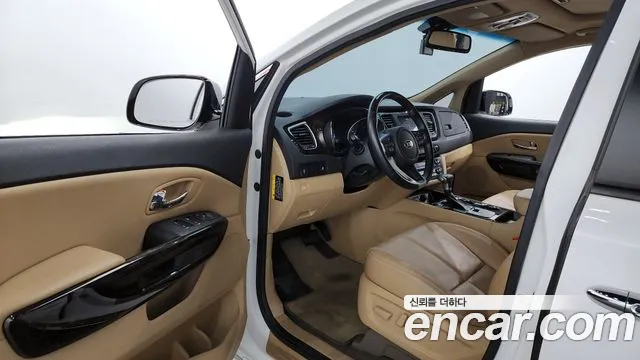 Kia The New Carnival id 2654387 из Кореи 11