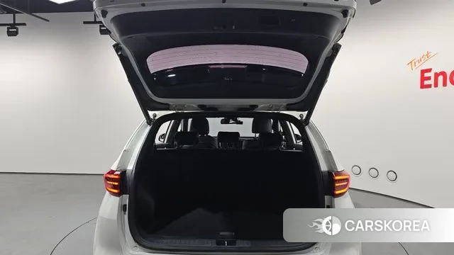 Kia Sportage The Bold id 3708725 из Кореи 11