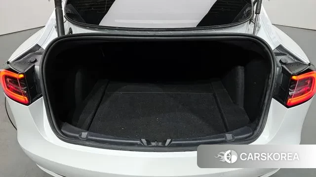 Tesla Model 3 id 3572239 из Кореи 11