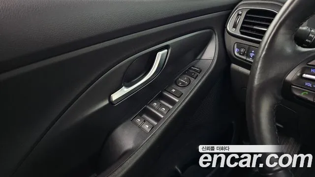 Hyundai i30 (PD) id 2238877 из Кореи 11