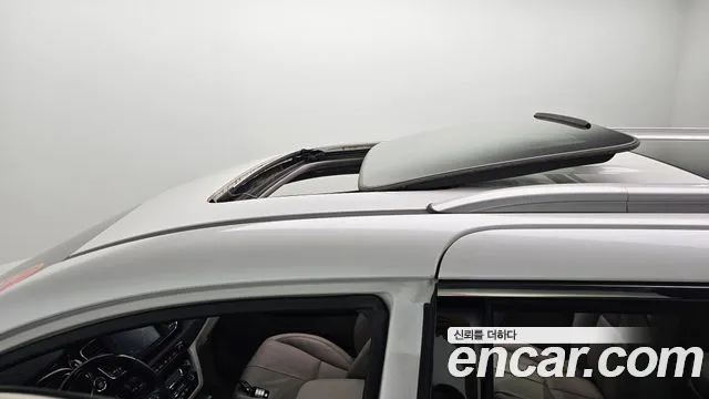 Kia The New Carnival id 2658878 из Кореи 11