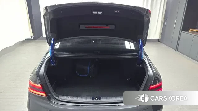 Genesis G90 id 3681583 из Кореи 11