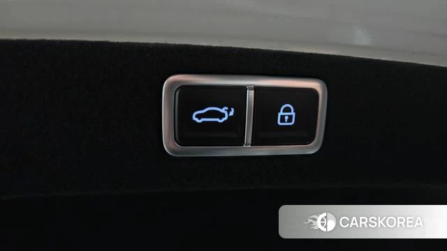 Hyundai Grandeur (GN7) id 3891698 из Кореи 11