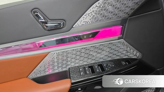 BMW 7 Series (G70) id 4570909 из Кореи 11