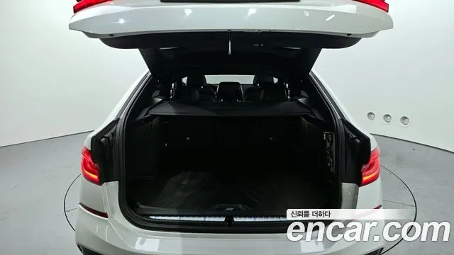 BMW 6 Series GT (G32) id 2860074 из Кореи 11