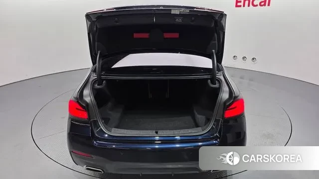 BMW 5 Series (G30) id 3426673 из Кореи 11