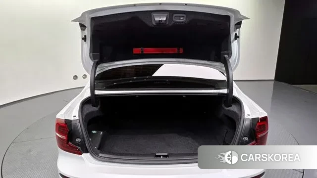 Volvo S60 3rd generation id 3038376 из Кореи 11