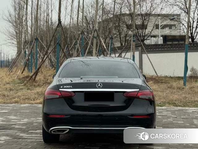 Mercedes-Benz E-class id 4259893 из Китая 11