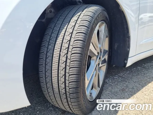 Hyundai Avante AD id 2834901 из Кореи 11