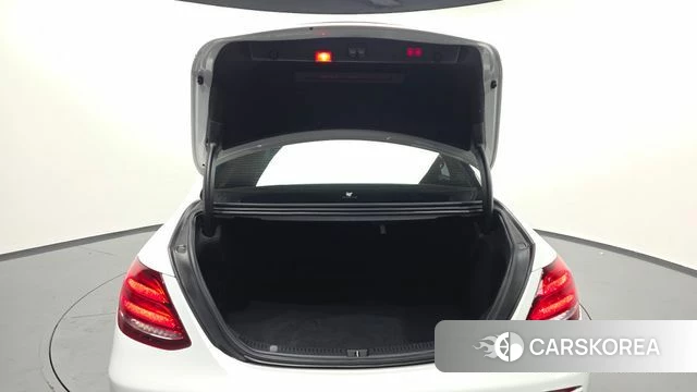 Mercedes-Benz E-Class W213 id 4508666 из Кореи 11