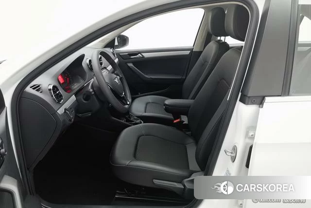 Jetta VA3 id 4210508 из Китая 11