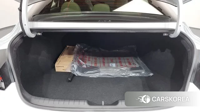 Hyundai Avante (CN7) id 3420811 из Кореи 11