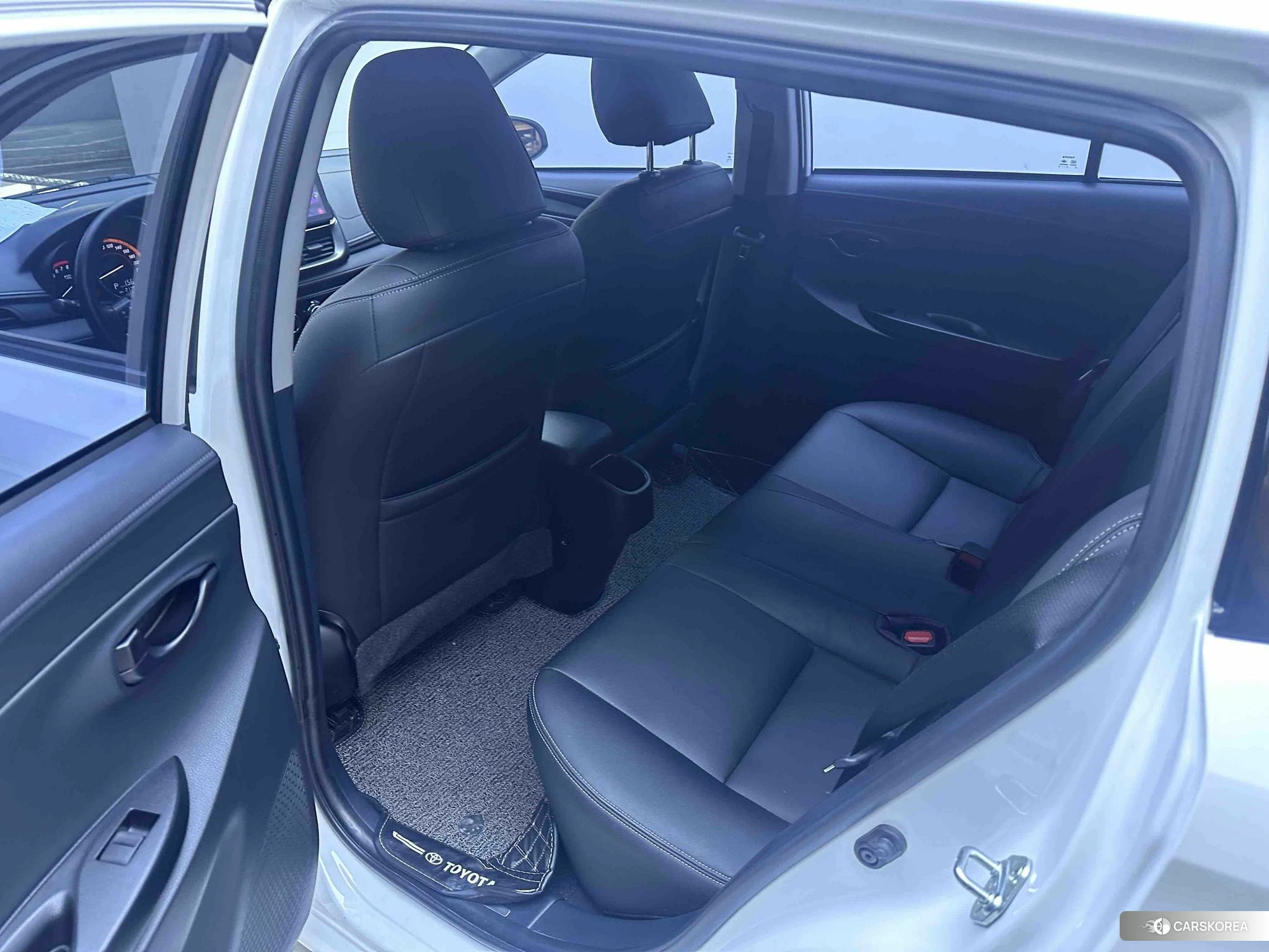 Toyota YARIS L Zhixuan id 4455212 из Китая 11