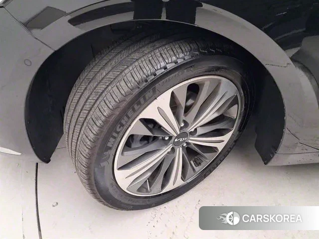 Kia K8 Hybrid id 3321982 из Кореи 11