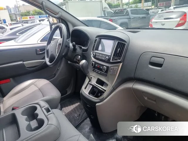 Hyundai The New Grand Starex id 3034198 из Кореи 11