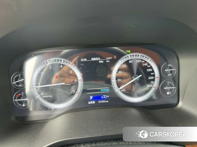 Toyota Granvia (overseas) id 4239401 из Китая 11