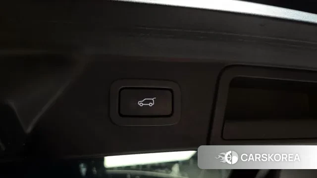 Land Rover Range Rover Velar id 3423176 из Кореи 11