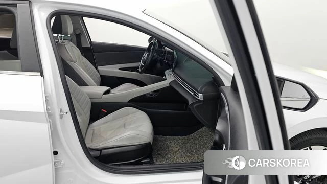 Hyundai Avante (CN7) id 4018862 из Кореи 11