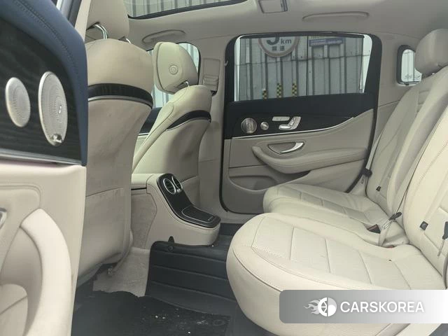 Mercedes-Benz E-class id 4263722 из Китая 11