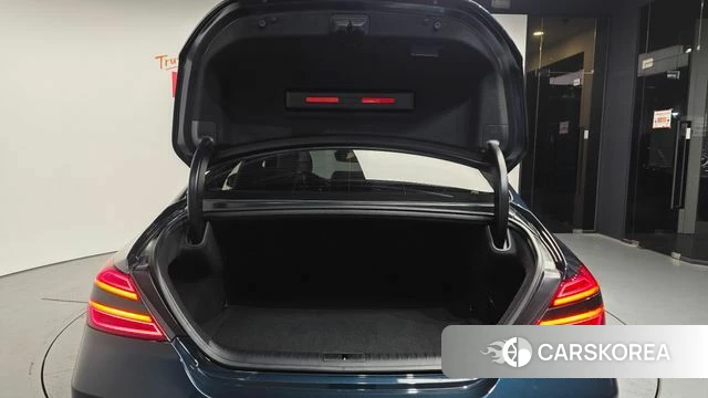 Genesis The New G70 id 3852249 из Кореи 11