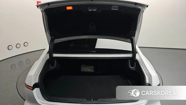 Hyundai Grandeur (GN7) id 3921694 из Кореи 11