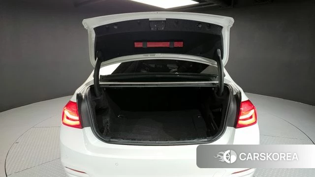 BMW 3 Series (F30) id 4180529 из Кореи 11