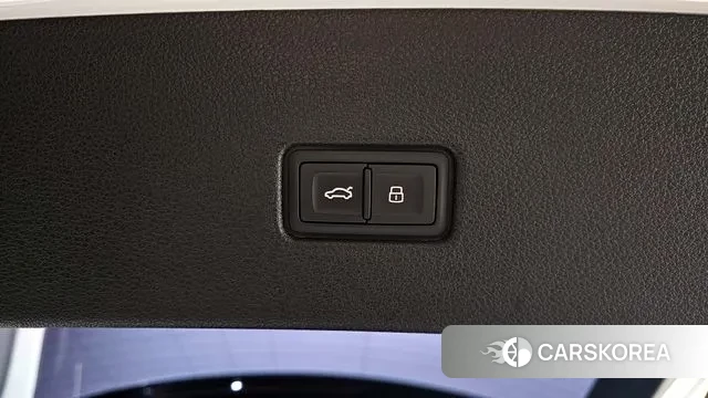 Audi SQ8 (4M) id 3401969 из Кореи 11