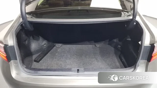 Lexus New ES300h id 3682709 из Кореи 11