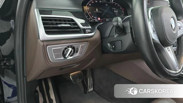 BMW 7 Series (G11) id 4542681 из Кореи 11