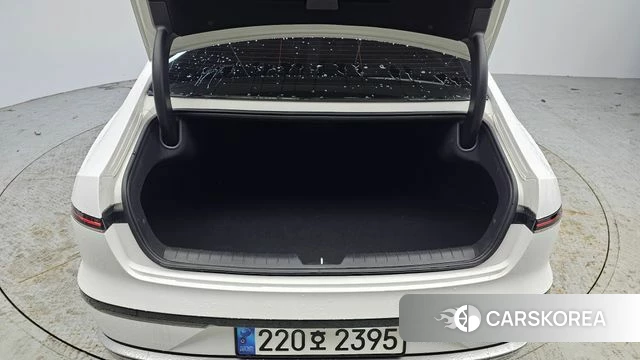 Hyundai Grandeur (GN7) id 3914913 из Кореи 11