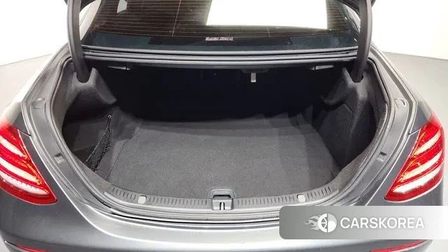 Mercedes-Benz E-Class W213 id 3616929 из Кореи 11