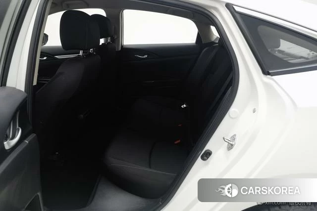 Honda Civic id 4210473 из Китая 11