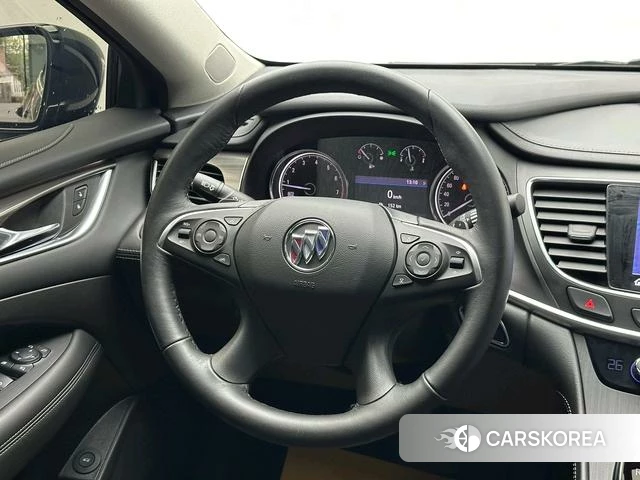 Buick Lacrosse id 3957760 из Китая 11