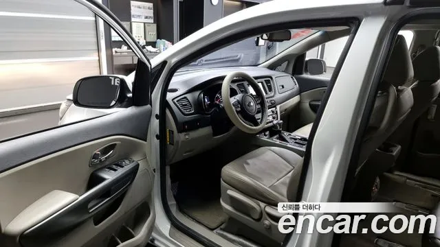 Kia The New Carnival id 2688944 из Кореи 11