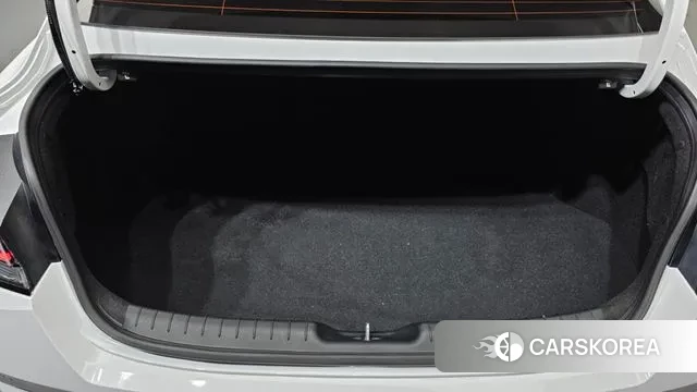 Hyundai Avante (CN7) id 3747647 из Кореи 11