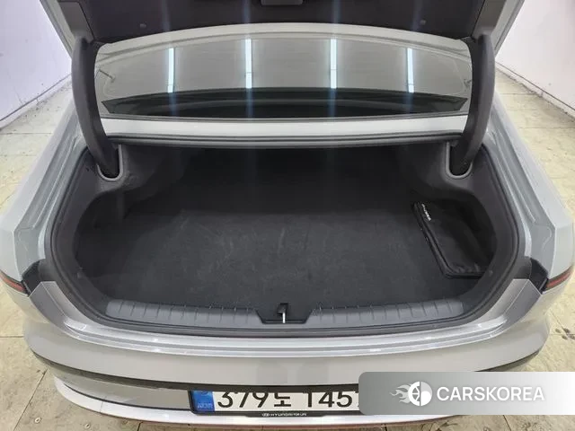 Hyundai Grandeur (GN7) id 3679417 из Кореи 11